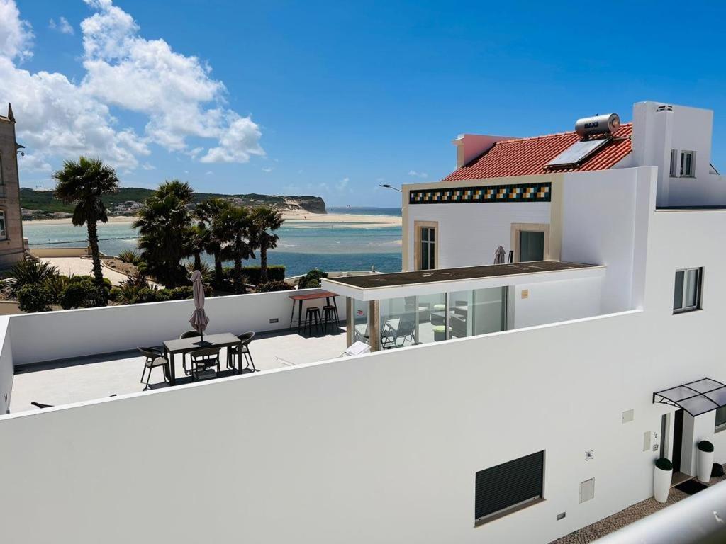 Foz Beach House - Rooftop & Sea View Foz do Arelho Buitenkant foto